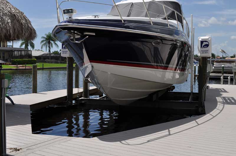 Cape Coral Boat lifts