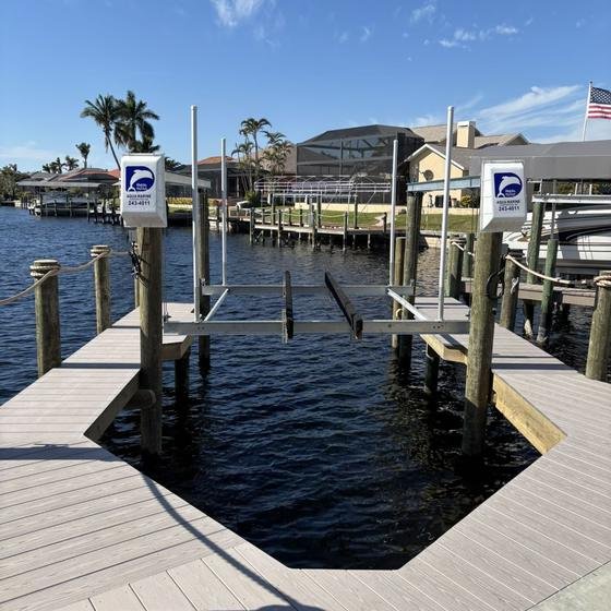 Slate Gray vinyl dock wrapping around a boat slip